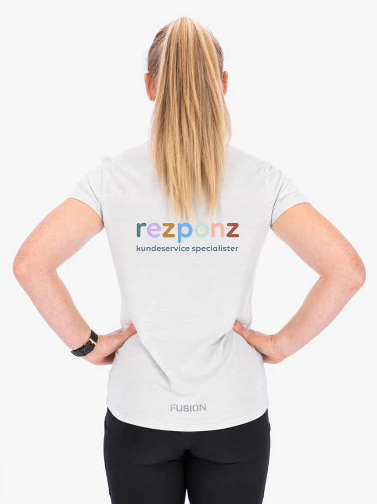 Rezponz DHL T-Shirt Womens